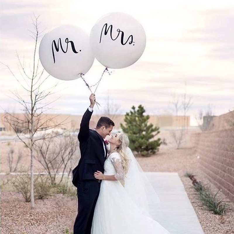 Big White Latex Balloons Wedding Decoration